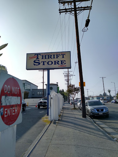 Thrift Store «Super Thrift Store Rescue Mission», reviews and photos, 13422 Saticoy St, North Hollywood, CA 91605, USA
