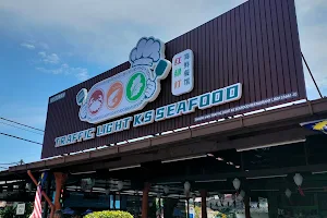 Traffic Light Ks Seafood Restoran Makanan Laut 红绿灯海鲜餐馆 image