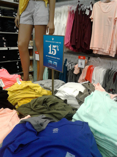 Clothing Store «Old Navy», reviews and photos, 1101 El Camino Real, Redwood City, CA 94063, USA