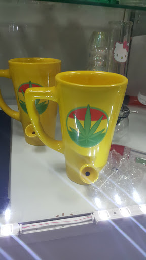 Tobacco Shop «Habits- The Smoke Shop», reviews and photos, 910 Hwy 81, McDonough, GA 30252, USA