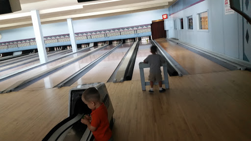 Bowling Alley «Skyline Lanes», reviews and photos, 201 Kraft St, Clarksville, TN 37040, USA