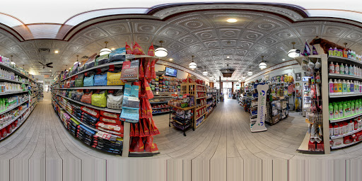 Pet Supply Store «Petport Pet Supply and Grooming Salon», reviews and photos, 40 Main St, Northport, NY 11768, USA