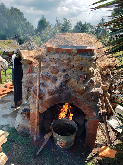 Temazcal y cabañas tonalkalli