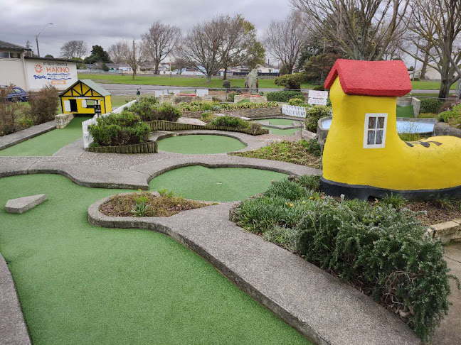 Feilding Lions Mini Golf - Feilding
