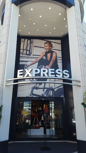 Clothing Store «Express», reviews and photos, 4090 The Strand E, Columbus, OH 43219, USA