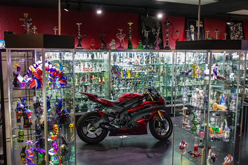 Vaporizer Store «Star Zone Smoke and Vape shop», reviews and photos, 9 Main St, Woodland, CA 95695, USA