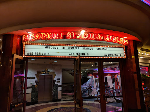 Movie Theater «Edwards Big Newport 6 & RPX», reviews and photos, 300 Newport Center Dr, Newport Beach, CA 92660, USA