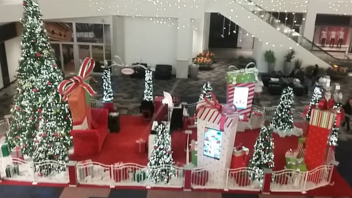 Shopping Mall «Silver City Galleria», reviews and photos, 2 Galleria Mall Dr, Taunton, MA 02780, USA