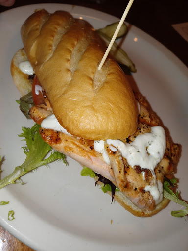 American Restaurant «Club Car», reviews and photos, 13435 University Ave #200, Clive, IA 50325, USA