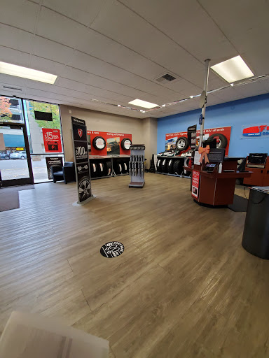 Tire Shop «Firestone Complete Auto Care», reviews and photos, 295 Commercial St NE, Salem, OR 97301, USA