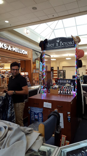 Shopping Mall «Coventry Mall», reviews and photos, 351 W Schuylkill Rd, Pottstown, PA 19465, USA