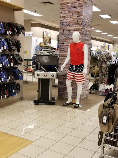 Department Store «Sears», reviews and photos, 29500 W Seven Mile Rd, Livonia, MI 48152, USA