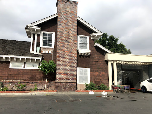 Car Wash «Town & Country Hand Car Wash», reviews and photos, 2747 E Chapman Ave, Orange, CA 92869, USA