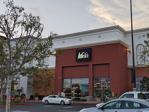 Camping Store «REI», reviews and photos, 7777 Edinger Ave #138, Huntington Beach, CA 92647, USA
