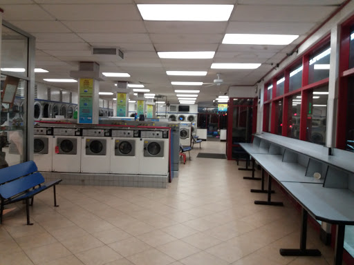 Laundromat «Super Suds Laundromat & Wash and Fold», reviews and photos, 250 Alamitos Ave, Long Beach, CA 90802, USA