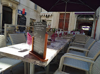 Atmosphère du Restaurant ryotei Restaurant la camargue à Nîmes - n°3