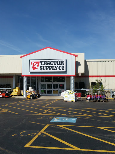 Tractor Supply Co., 69080 M-66, Sturgis, MI 49091, USA, 