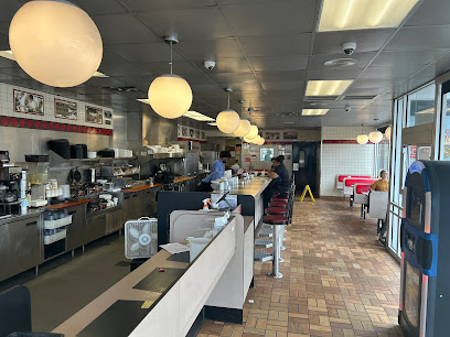 Waffle House - 2025 Bolton Rd NW, Atlanta, GA 30318