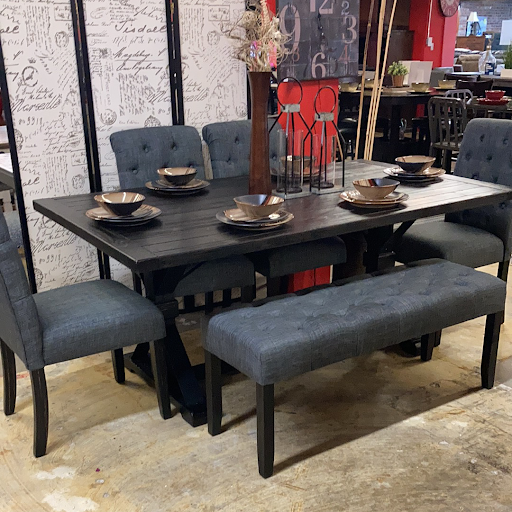 Furniture Store «CB Furniture», reviews and photos, 921 W Pioneer Pkwy, Grand Prairie, TX 75051, USA