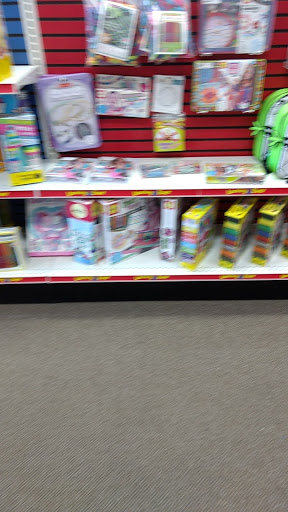 Hobby Store «HobbyTown USA», reviews and photos, 900 E Battlefield Rd #152, Springfield, MO 65807, USA