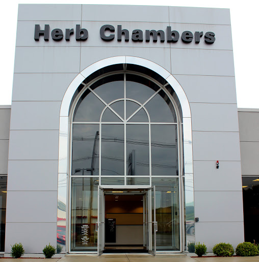 Chrysler Dealer «Herb Chambers Chrysler Dodge Jeep Ram Fiat of Danvers», reviews and photos, 107 Andover St, Danvers, MA 01923, USA