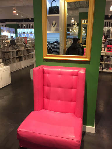 Fashion Accessories Store «Charming Charlie», reviews and photos, 1028 Old Country Rd, Garden City, NY 11530, USA