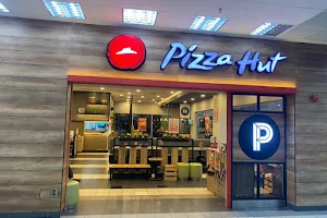 Pizza Hut Restaurant Giant Sg Petani image