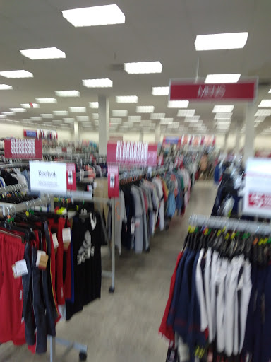 Clothing Store «Burlington Coat Factory», reviews and photos, 6120 Northwest Hwy, Crystal Lake, IL 60014, USA
