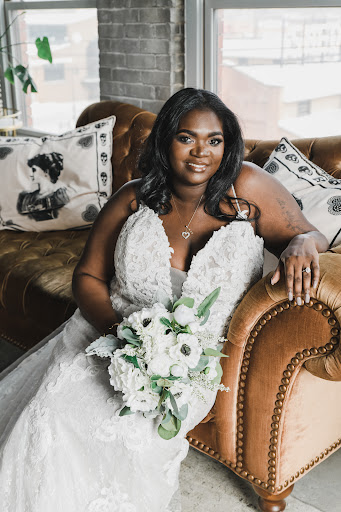 Bridal Shop «Bombshell Bridal Boutique», reviews and photos, 27887 Harper Ave, St Clair Shores, MI 48081, USA