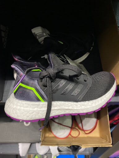 Sporting Goods Store «adidas Outlet Store Woodburn», reviews and photos, 1001 N Arney Rd Ste 400, Woodburn, OR 97071, USA