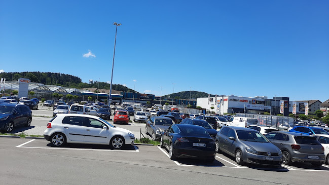 Rezensionen über Parkplatz Einkaufszentren in Wil - Parkhaus