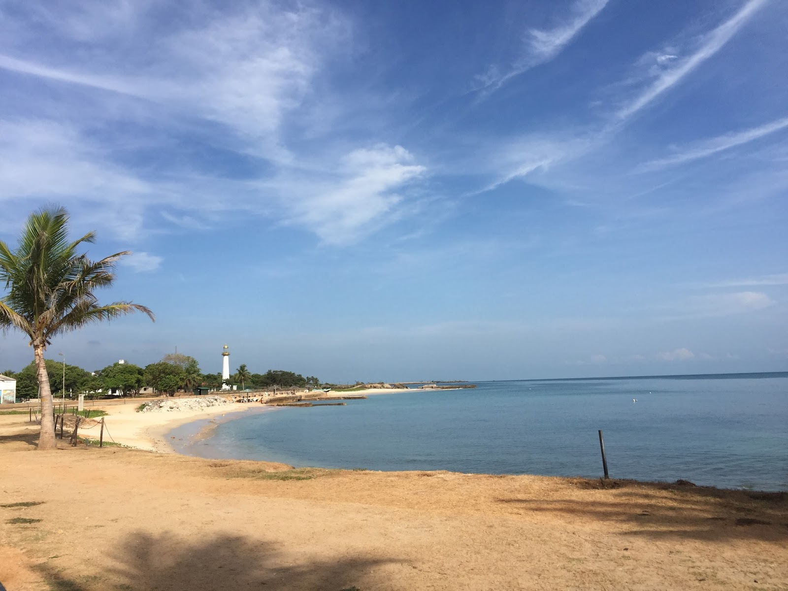 Photo de Kankesanthurai Beach et le règlement