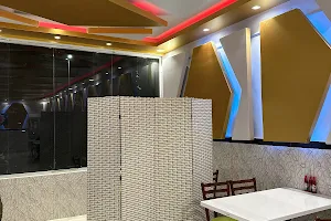 Shaam Al Falafel Restaurant مطعم شام الفلفل image