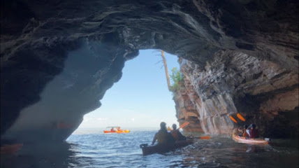 Apostle Islands Kayak Tours