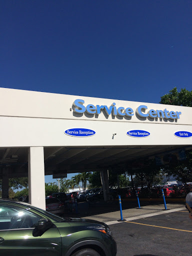 Honda Dealer «AutoNation Honda Miami Lakes», reviews and photos, 5925 NW 167th St, Hialeah, FL 33015, USA