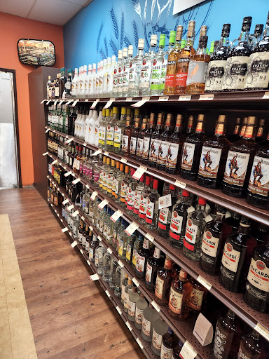 Liquor Store «Fine Wine & Good Spirits», reviews and photos, 2143 MacDade Boulevard, Holmes, PA 19043, USA