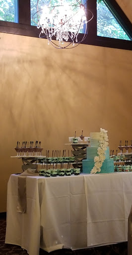 Event Venue «The Foundry at Oswego Pointe», reviews and photos, 320 Oswego Pointe Dr, Lake Oswego, OR 97034, USA