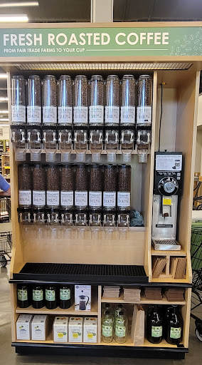 Health Food Store «Leg Up Farmers Market», reviews and photos, 3100 N George St, York, PA 17406, USA