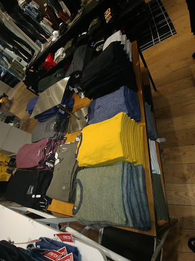 Clothing Store «Express», reviews and photos, 160 N Gulph Rd, King of Prussia, PA 19406, USA