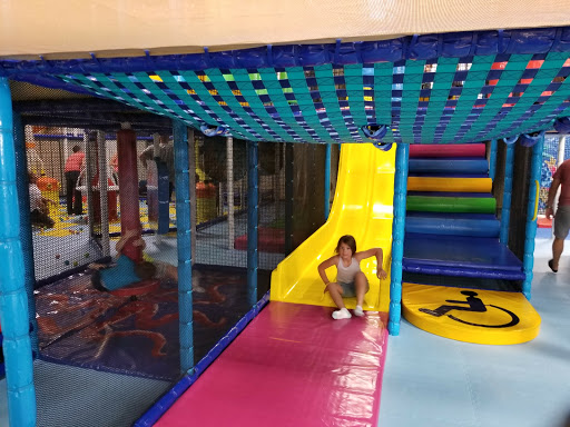 Indoor Playground «Funville Playground and Cafe», reviews and photos, 4318 Holland Road, Virginia Beach, VA 23452, USA