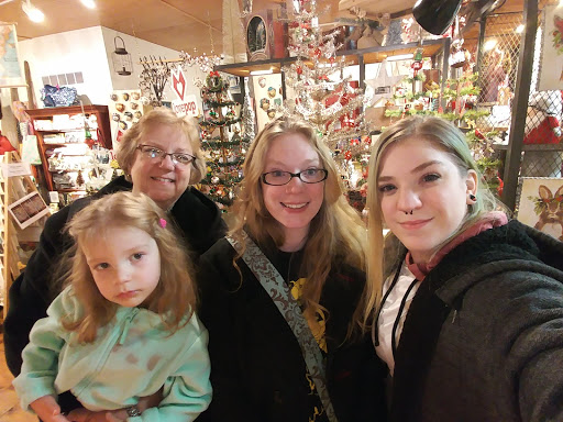 Garden Center «Riverview Tree & Landscaping, Inc.», reviews and photos, 3049 Pricetown Rd, Temple, PA 19560, USA