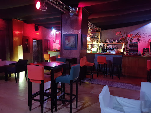 BAR EL HIPĂłDROMO