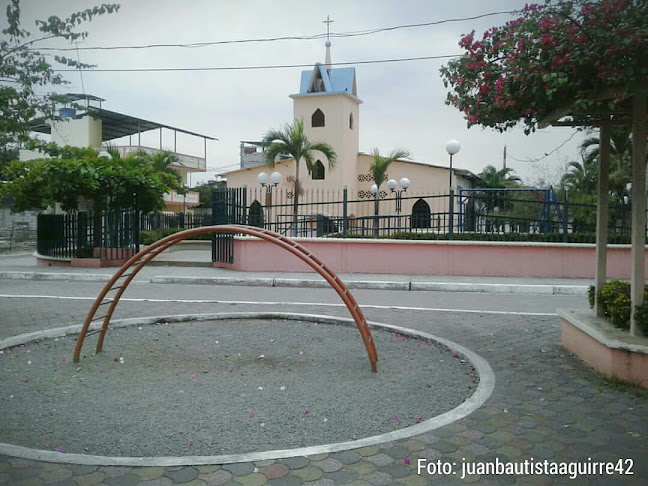 Iglesia Católica San Andrés "Los Tintos" - Juan Bautista Aguirre