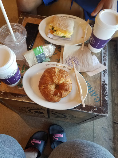 Coffee Shop «The Coffee Bean & Tea Leaf», reviews and photos, 23635 Calabasas Rd, Calabasas, CA 91302, USA