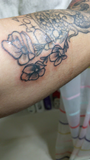 Tattoo Shop «Island Ink Tattoo», reviews and photos, 1215 Miracle Strip Pkwy SE, Fort Walton Beach, FL 32548, USA