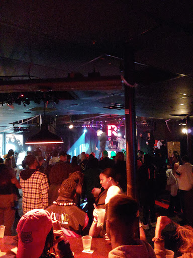 Bar «Revolution Bar & Music Hall», reviews and photos, 140 Merrick Rd, Amityville, NY 11701, USA