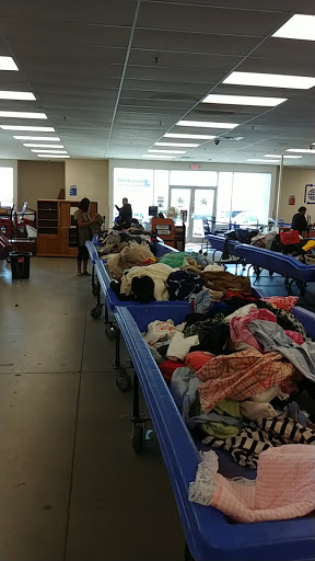 Thrift Store «Goodwill Clearance Center and Donation Site», reviews and photos