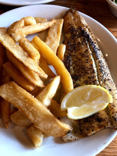 American Restaurant «Cracker Barrel Old Country Store», reviews and photos, 4710 Norrell Dr, Trussville, AL 35173, USA