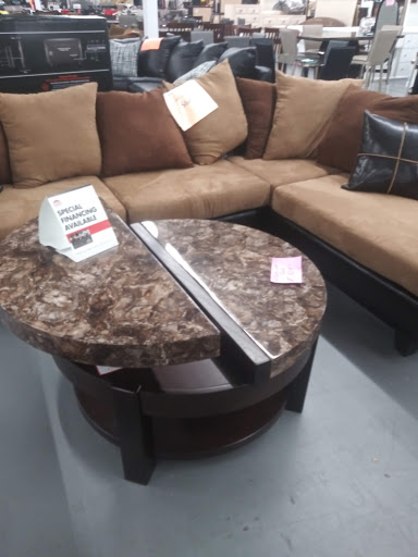 Furniture Store «Romeo & Juliet Furniture Liquidations», reviews and photos, 9810 East 8 Mile Road, Detroit, MI 48234, USA