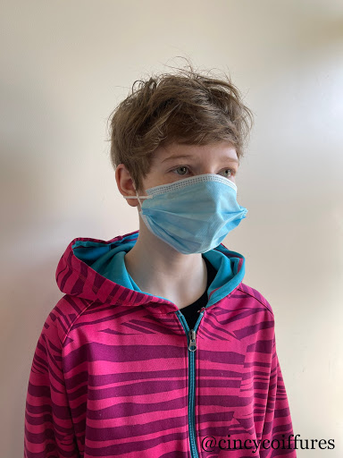 Hair Salon «Lunatic Fringe Salon Sharonville», reviews and photos, 11051 Reading Rd, Sharonville, OH 45241, USA